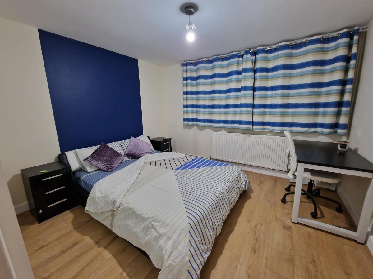 Homestay Snoozeden Chalvey, Slough