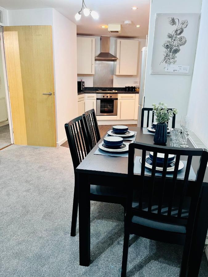 Apartamento Bright & Spacious Flat - Perfect For Exploring London , & Windsor! Slough