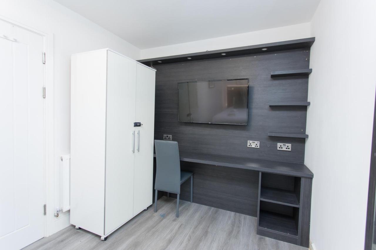 Aparthotel Legoland Heathrow Windsor *