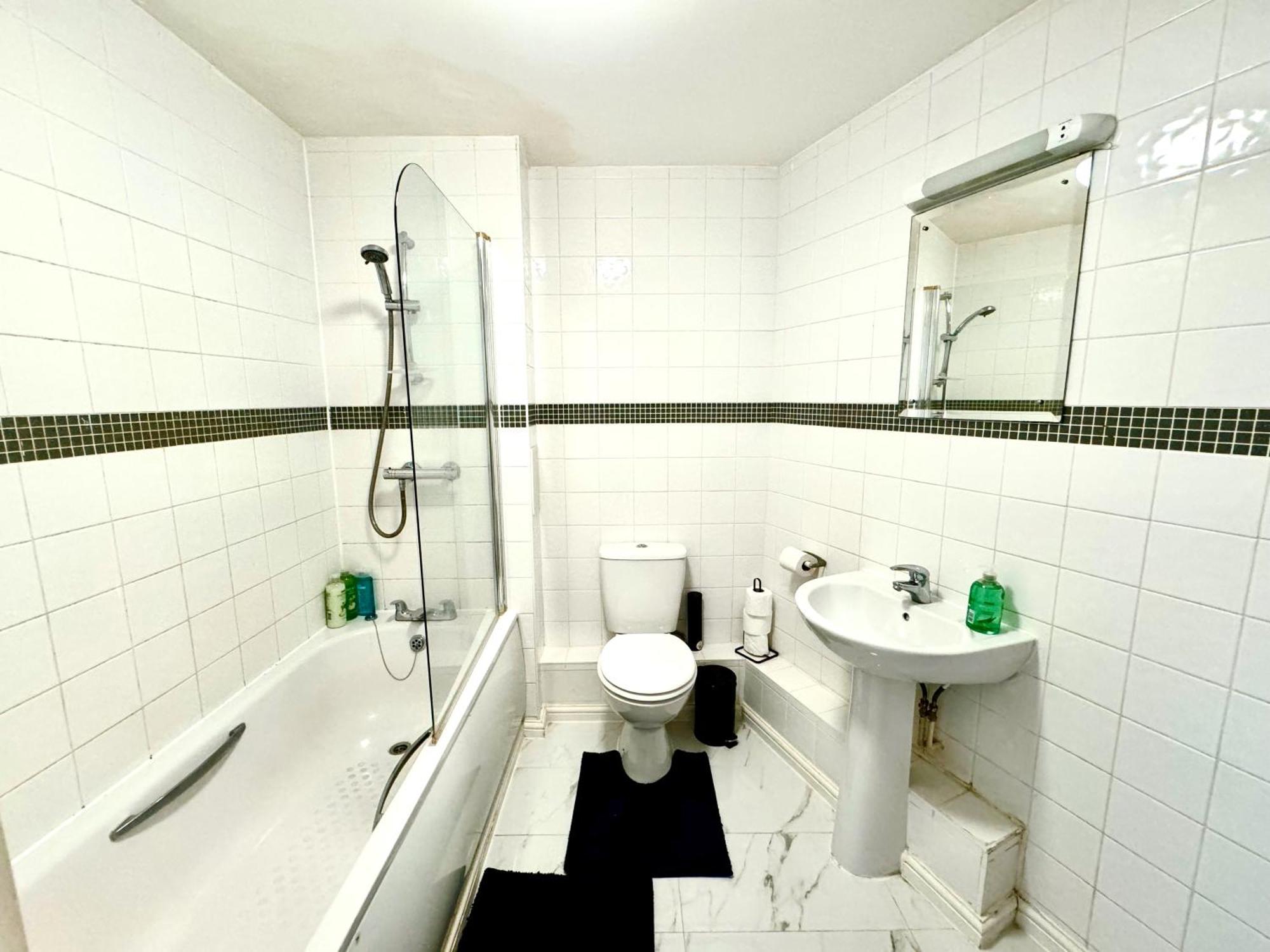 Apartamento Bright & Spacious Flat - Perfect For Exploring London , & Windsor! Slough
