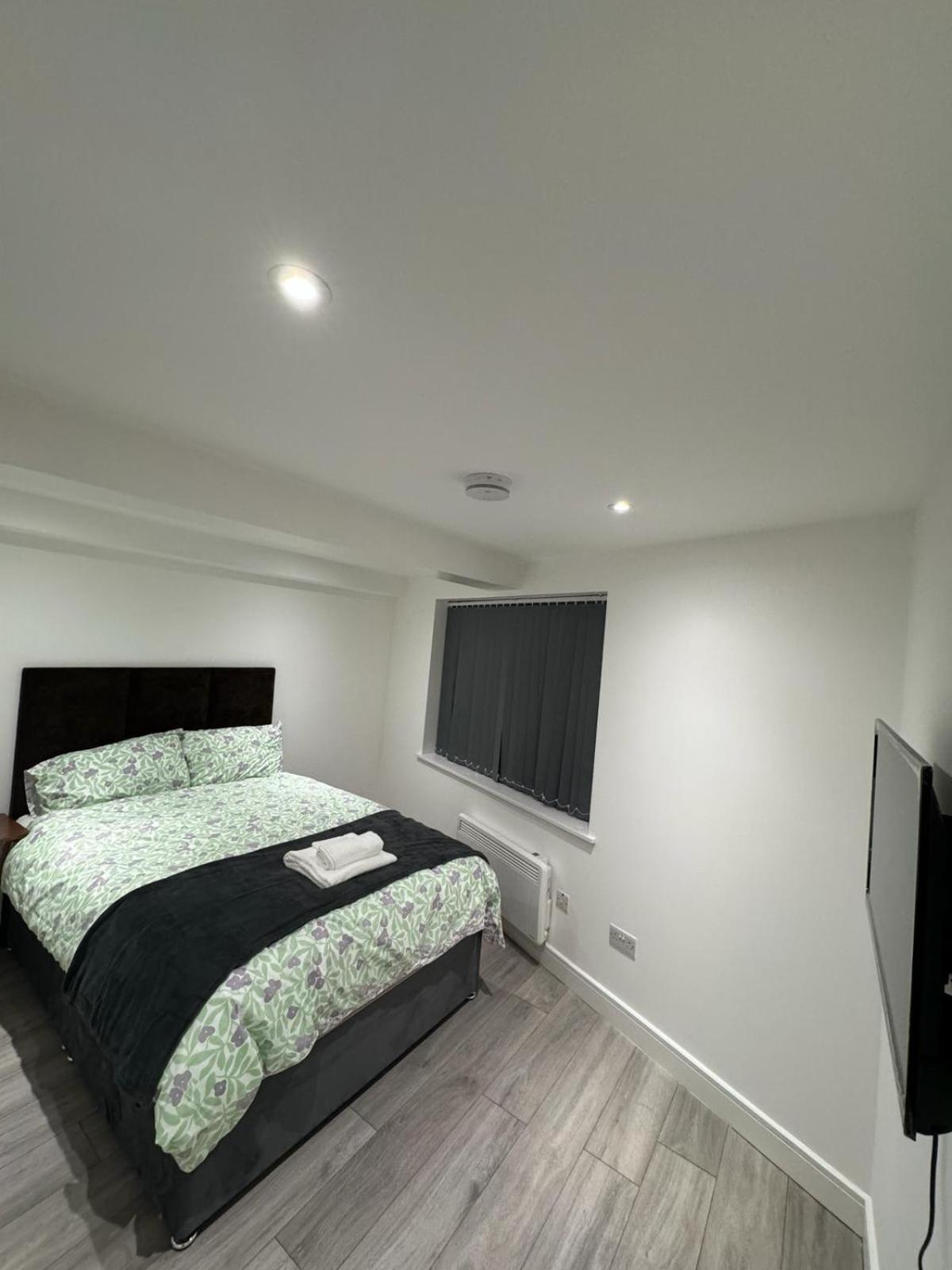 Cosy Forward Apartment Slough