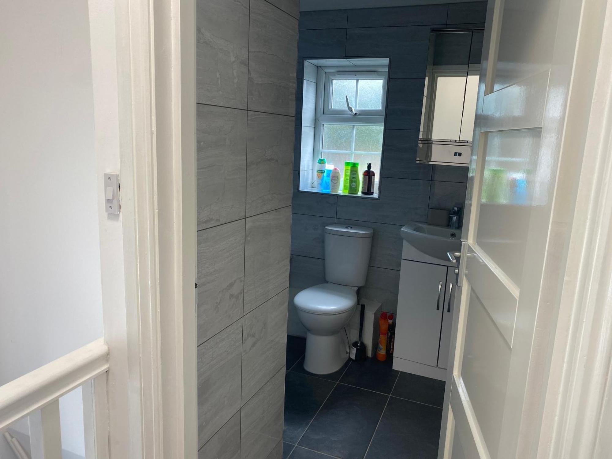 Slough - Sleeps 3 - Petfriendly - Riverside - Bay Slough