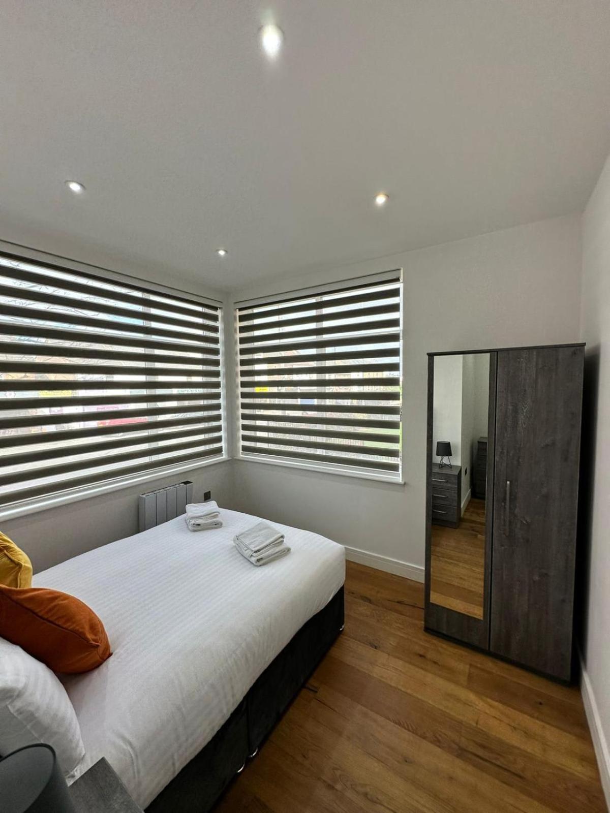 Charming Two Bedroom On Stoke Road Slough