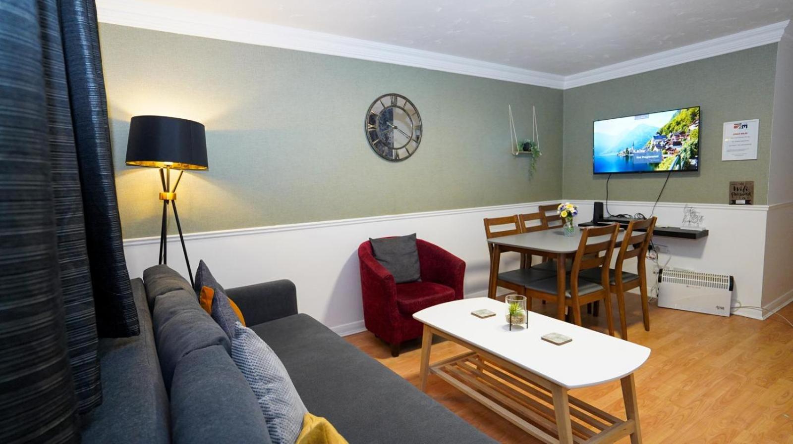 Ground Floor 2bedroom In By Easy 2 Manage Apartamento Slough