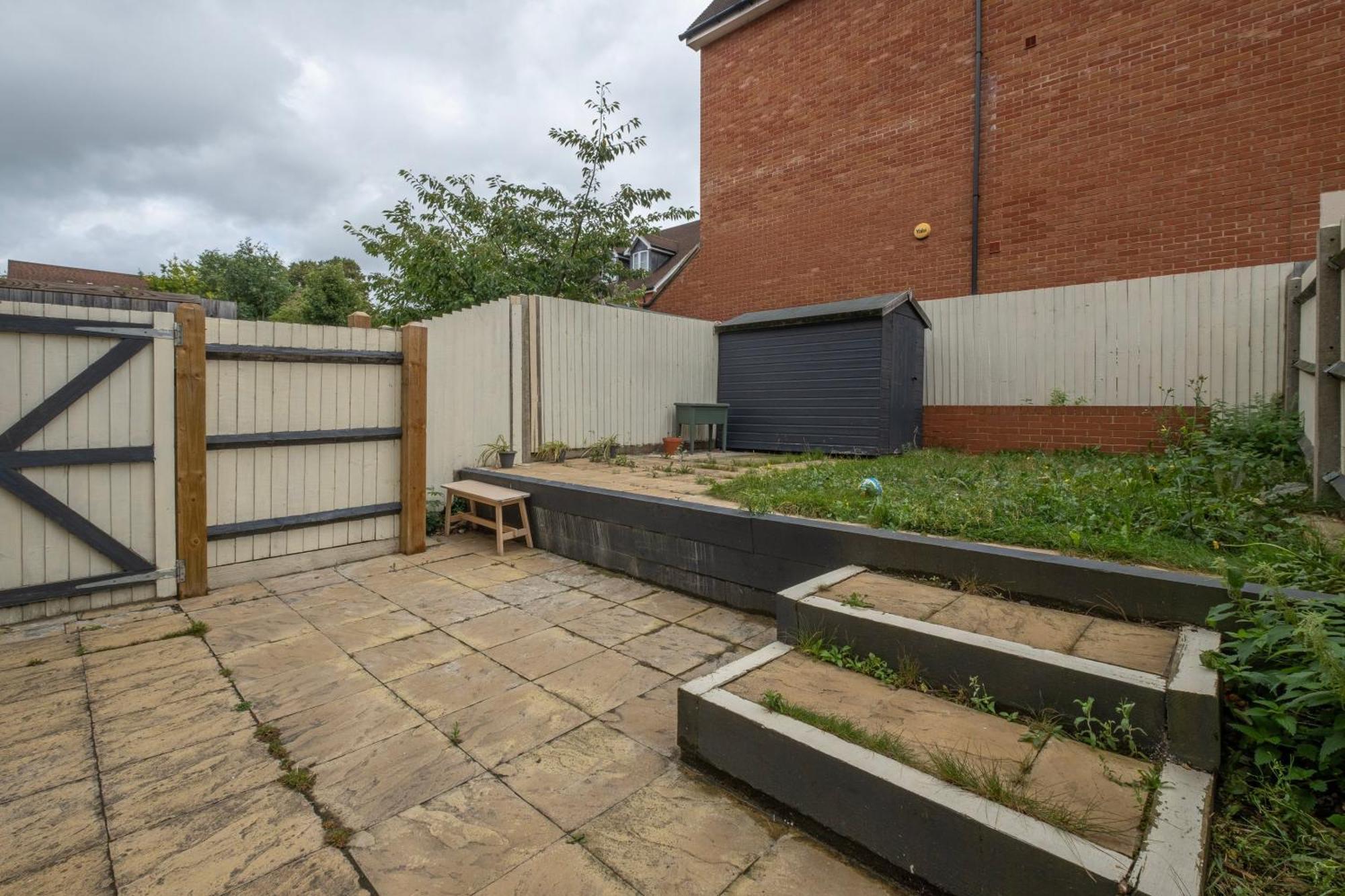 Foxherne 6 Bedroom And 2 Bath Serviced House 20 With Parking - Holiday home