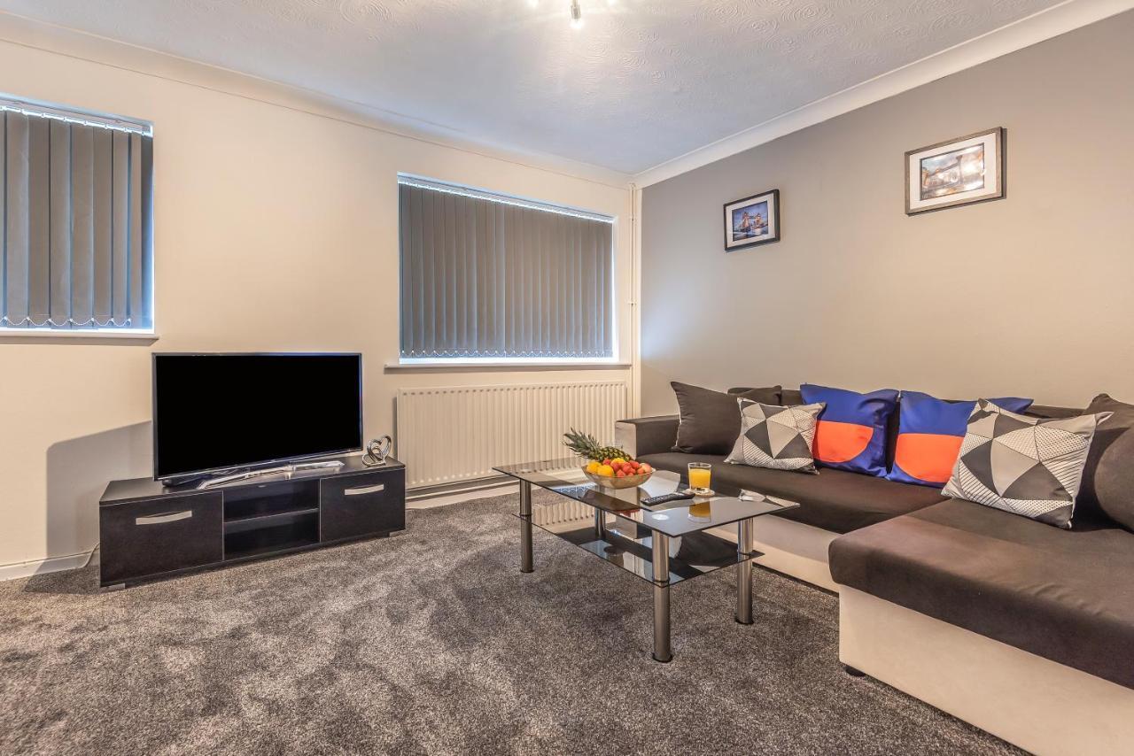 Apartment Pm & Charles Luxury Windsor -slough -london Heathrow *