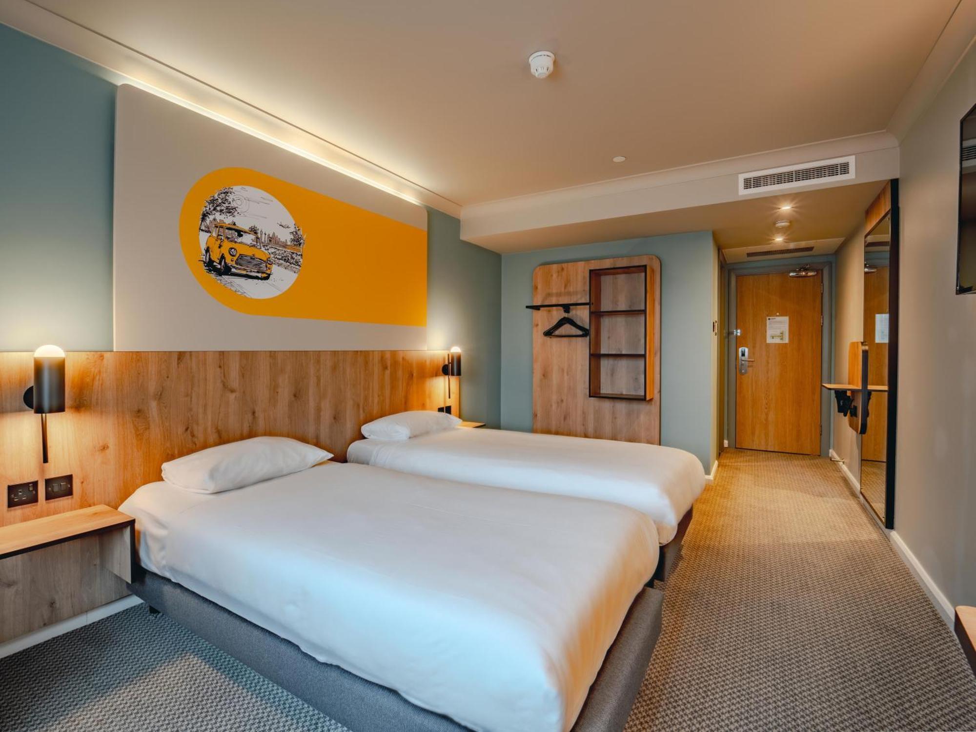 London Heathrow 4* Slough